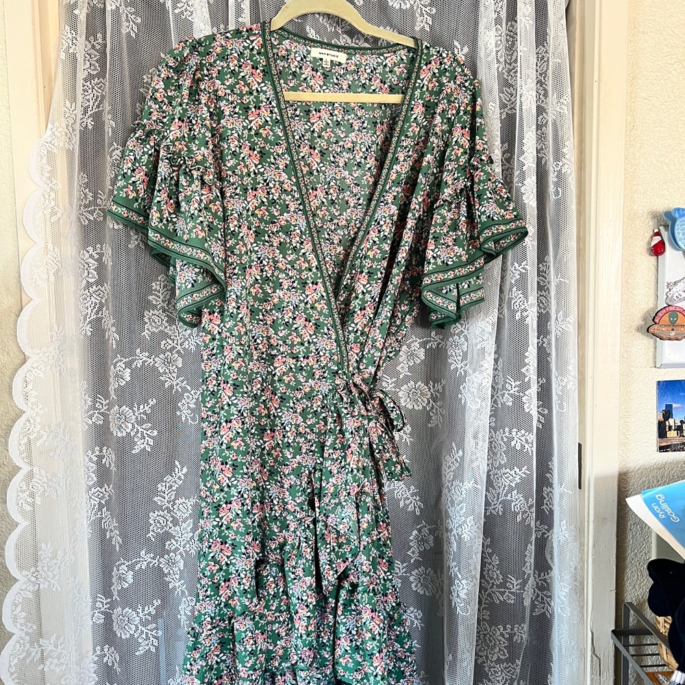 Max Studio Green Floral Dress